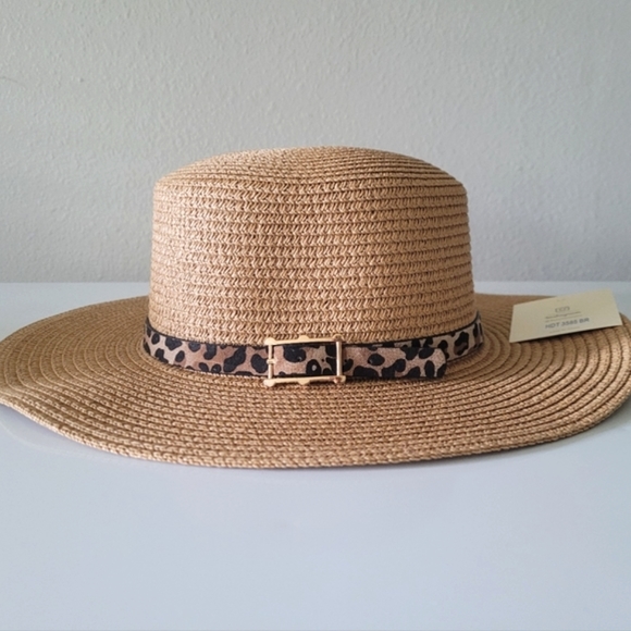 Panama Brim Hat With Leopard Strap✨️ - Picture 3 of 10